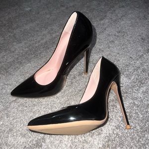 NEW BLACK PATENT STILETTO HEELS